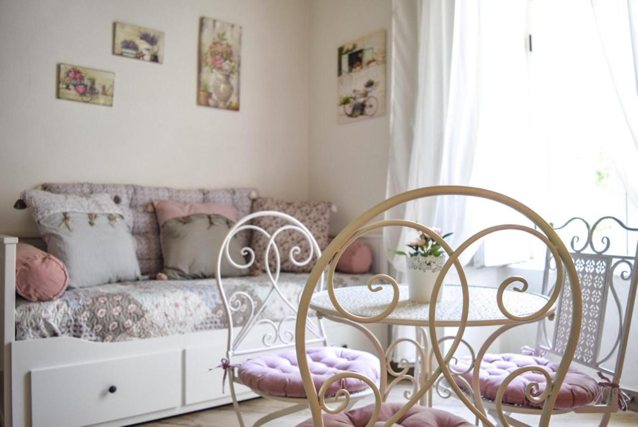 Maison La Mitra - Dimore Partenopee Napoli Bagian luar foto