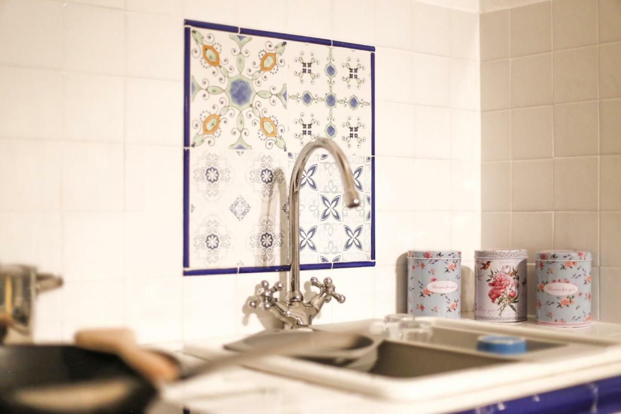 Maison La Mitra - Dimore Partenopee Napoli Bagian luar foto